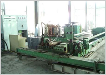 12 彎管機(jī) 12 彎管機(jī)